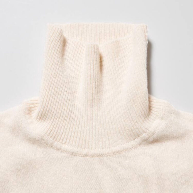 Pánské Jumpers Uniqlo Premium Lambswool Turtleneck Bílé | XGMKOCV-14